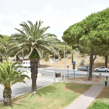 2 Pieces Avec Climatisation, Proche - - Fr-1-229-788 Apartment